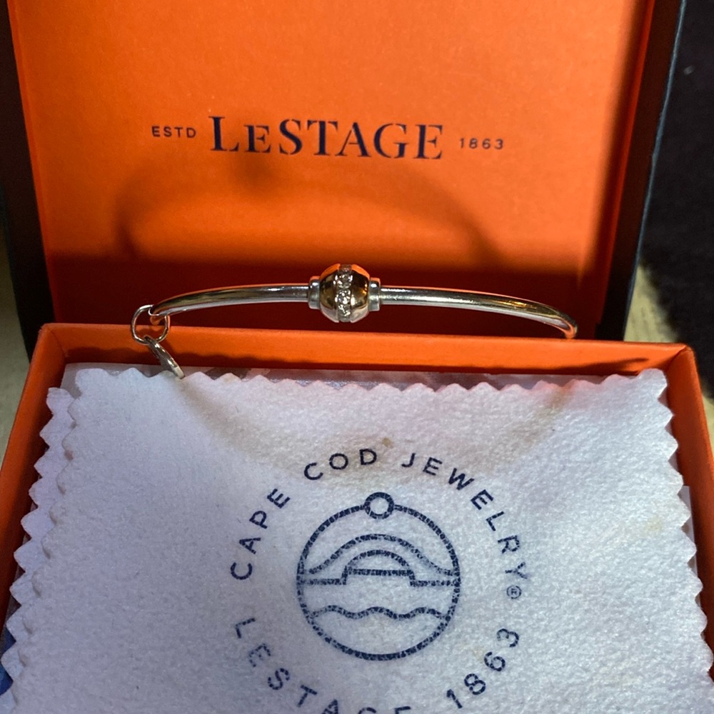 Le Stage 14 carat gold with real diamonds cape cod bracelet💞